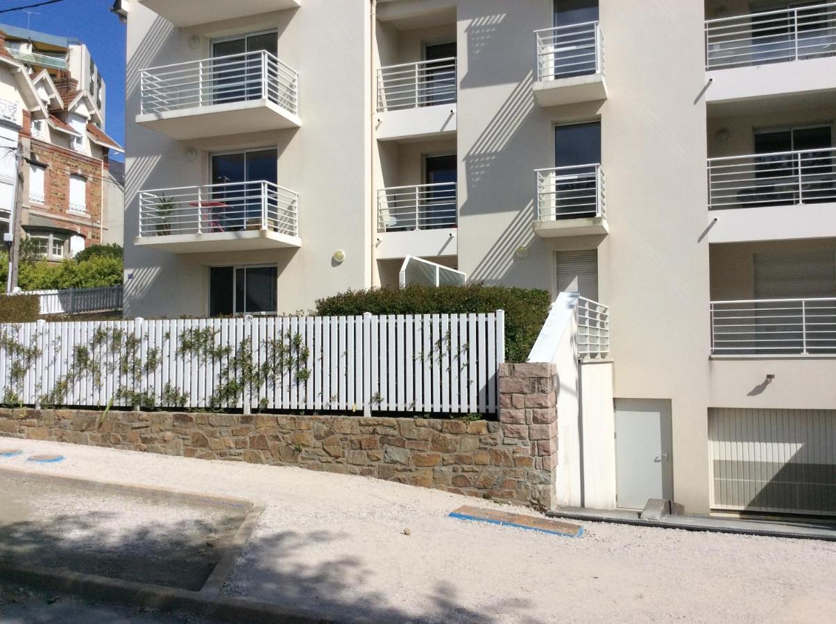 Pleneuf Val Andre Appart Standing 50 M De La Plage 2 A 4 Personnes Eksteriør billede